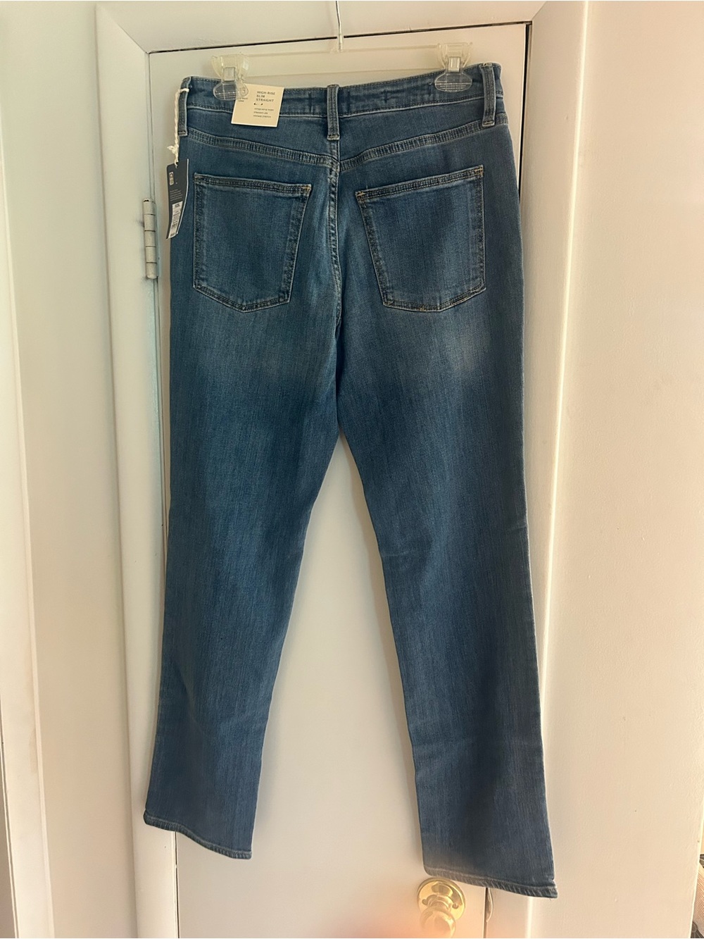 Universal Thread High Rise Slim Straight Jeans *New - Picture 2 of 5
